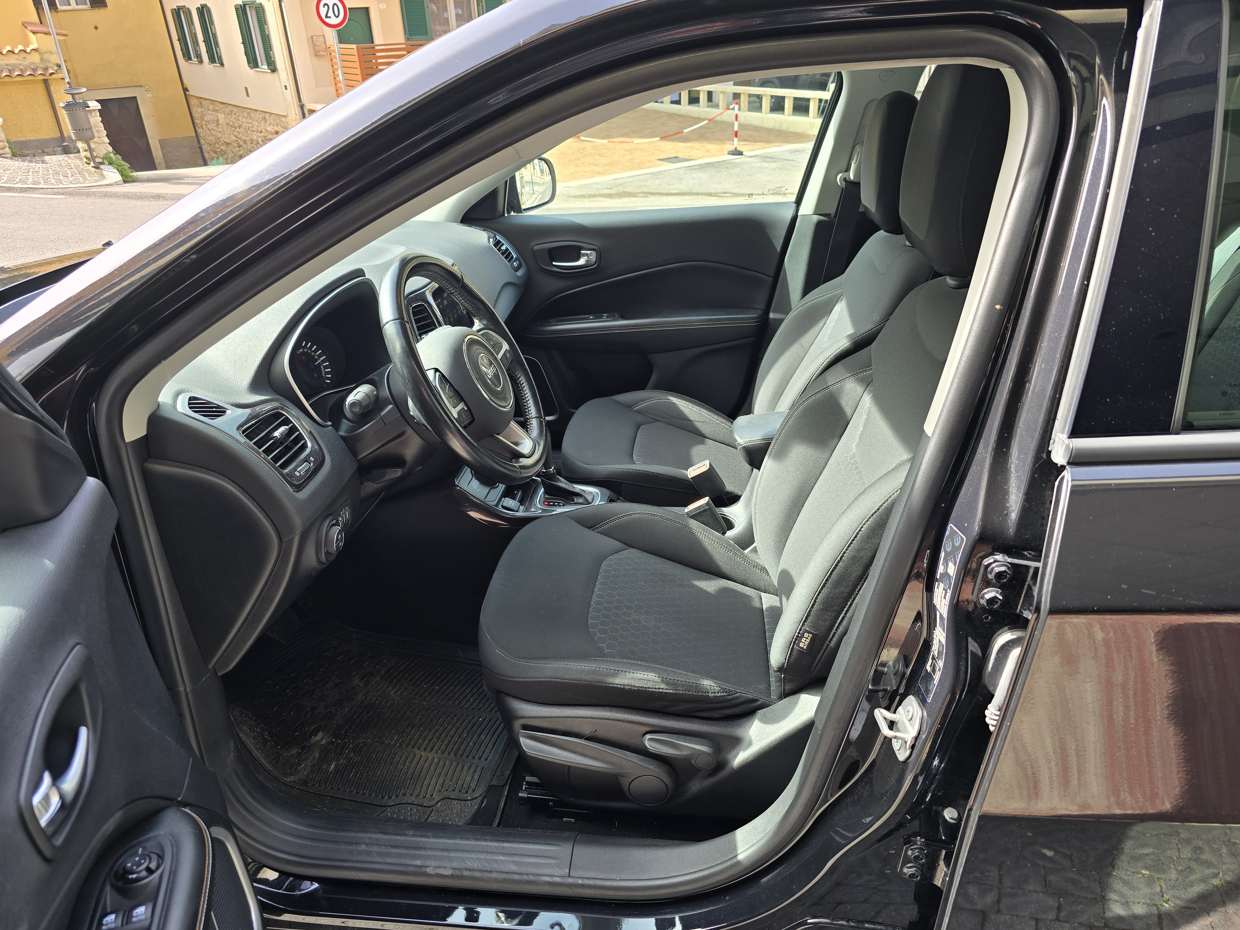 JEEP Compass 1.3 turbo t4 phev Business Plus 4xe at6 - Foto 5