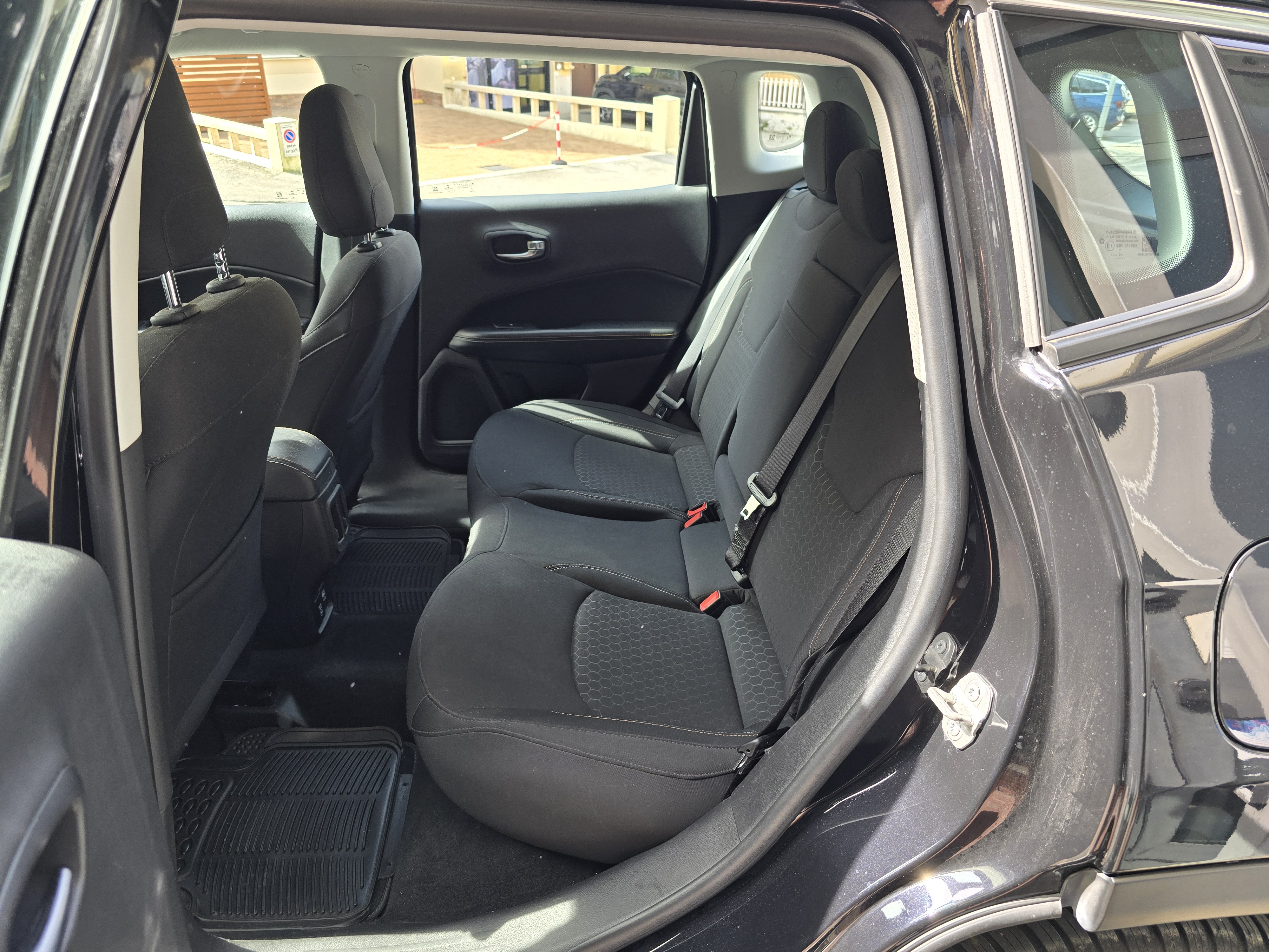 JEEP Compass 1.3 turbo t4 phev Business Plus 4xe at6 - Foto 6