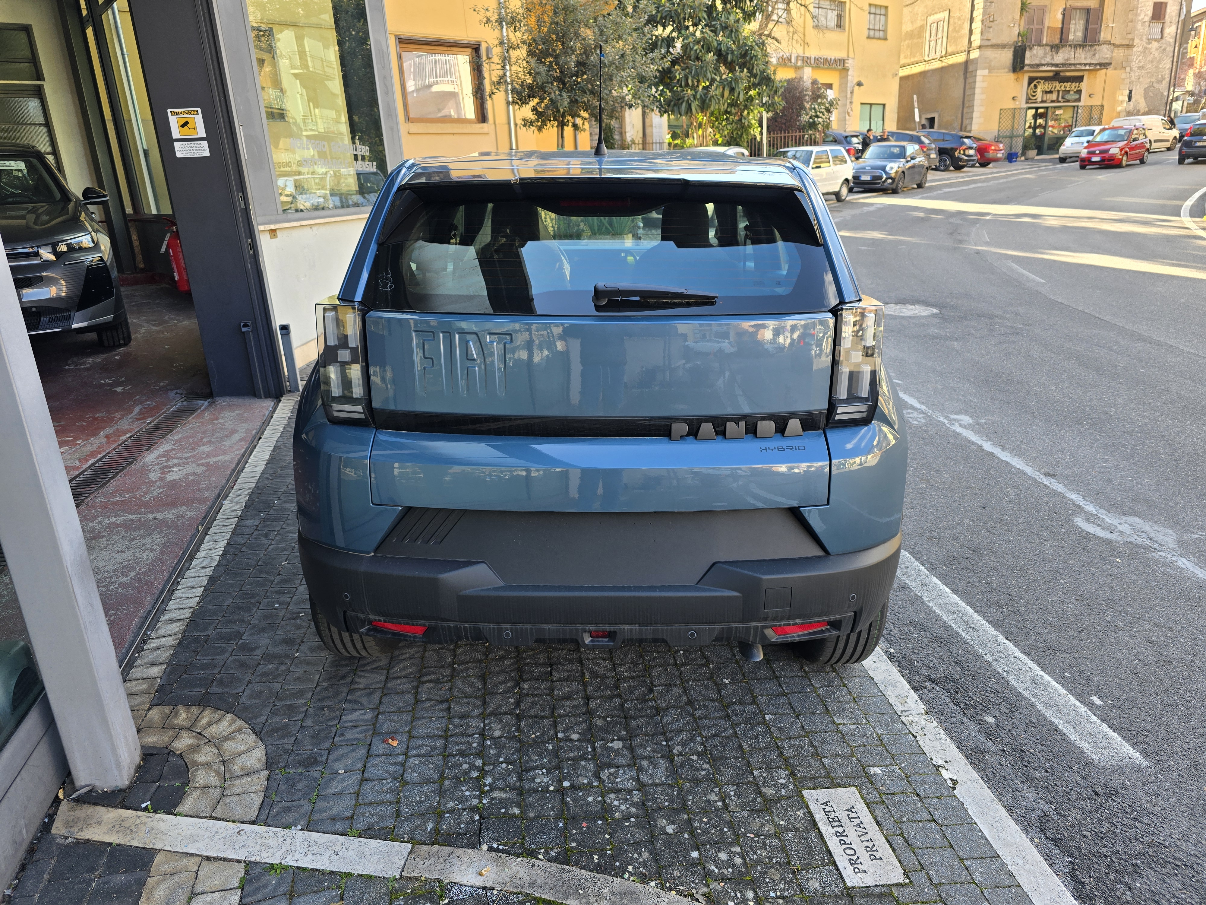 FIAT Grande Panda Hybrid ICON 1.2 81kW (110cv) auto - Foto 6