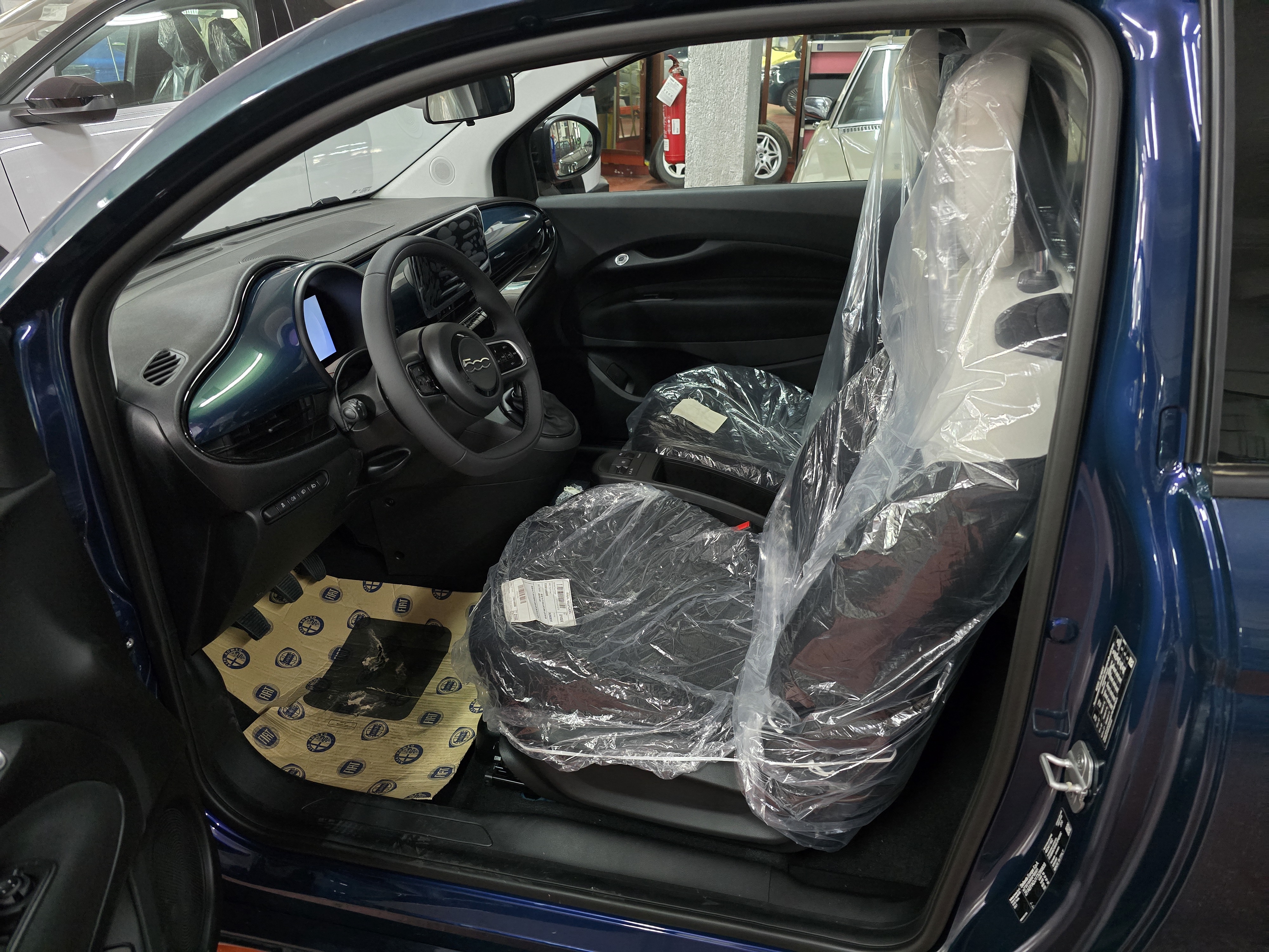 FIAT 500 1.0 Hybrid ICON - Foto 5