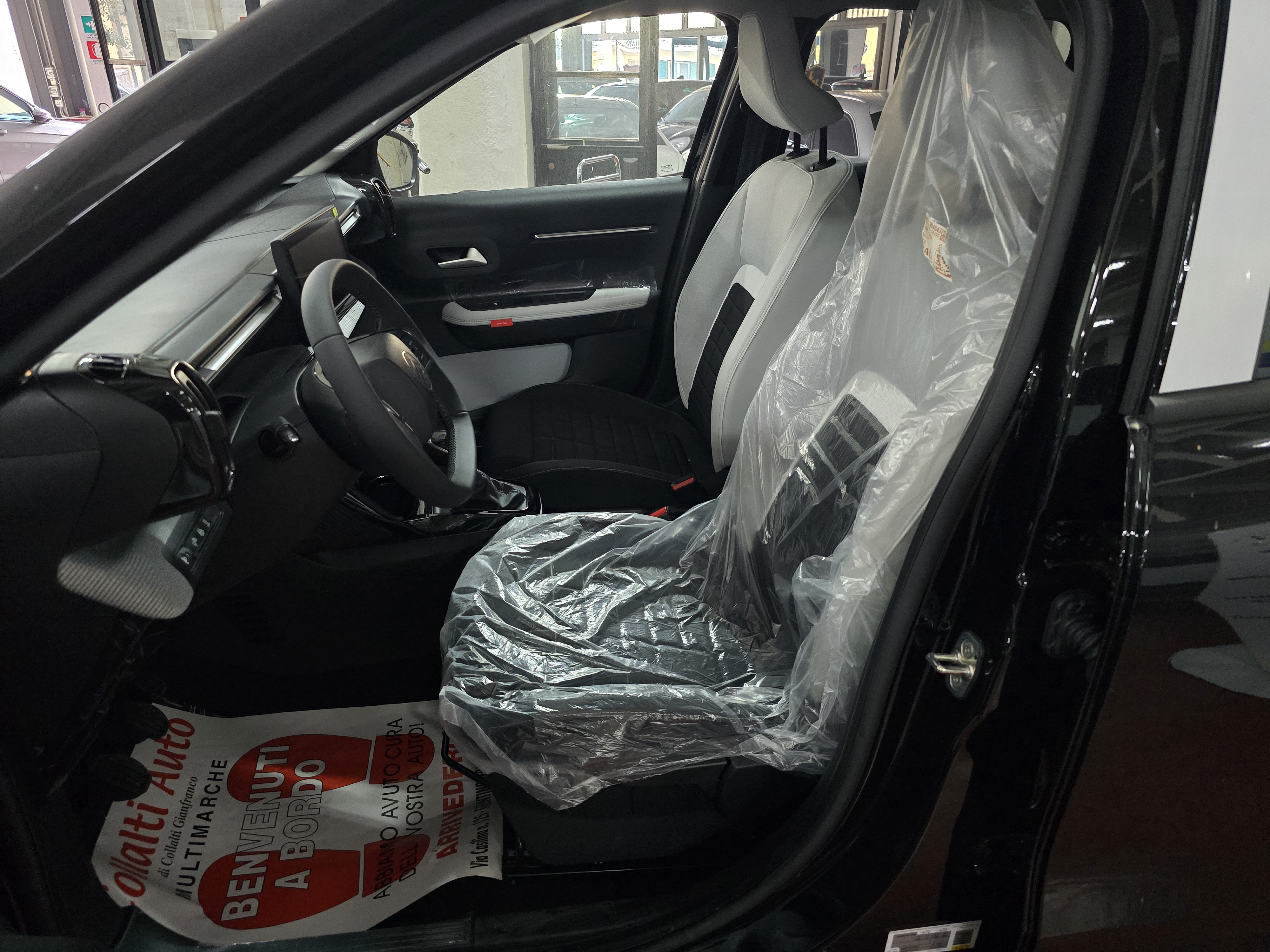 CITROEN C3 1.2 PureTech Turbo MAX 100cv S&S - Foto 6