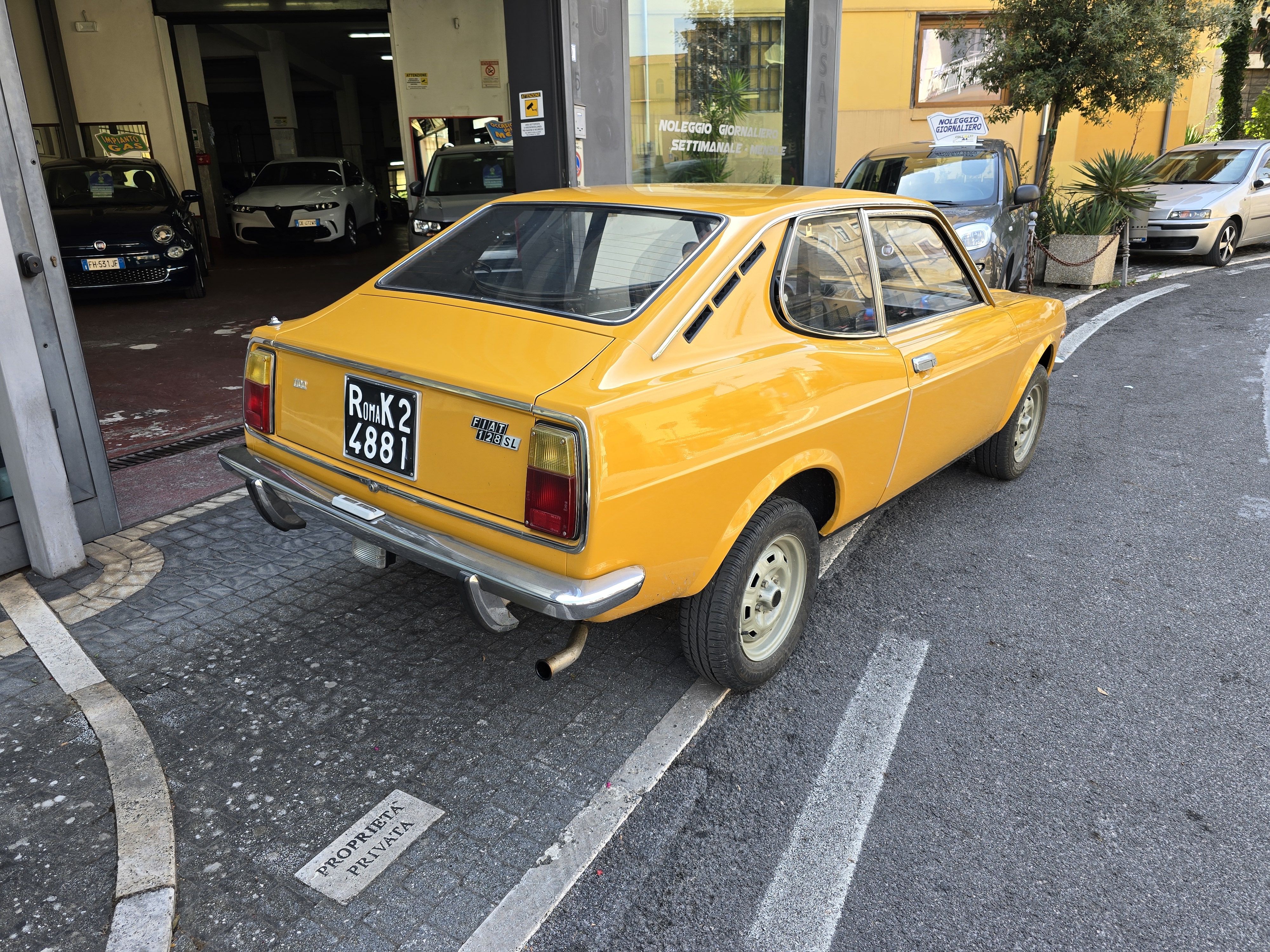 FIAT 128 SL 1100 miniatura 9
