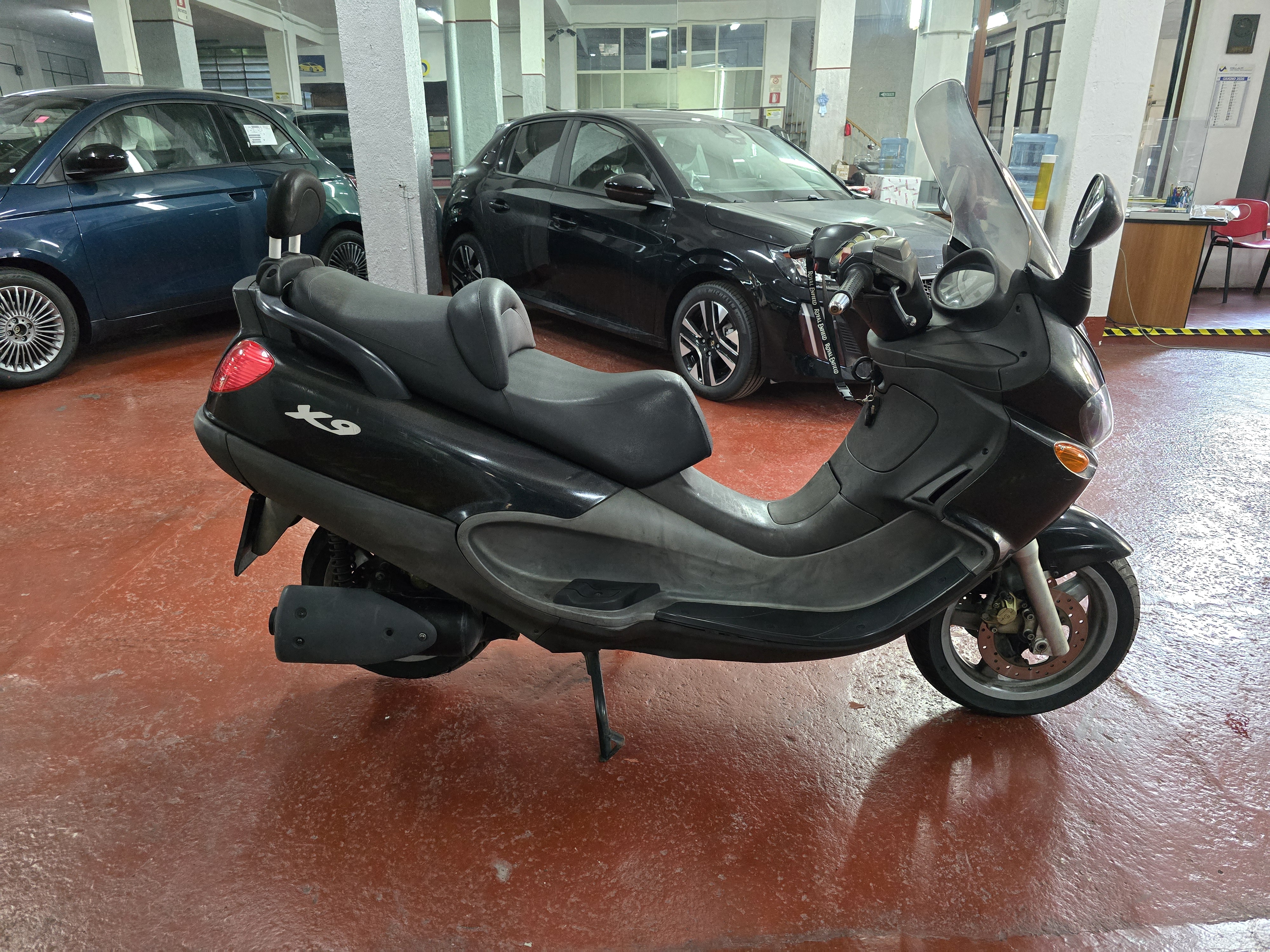 PIAGGIO X9 250 - Foto 6