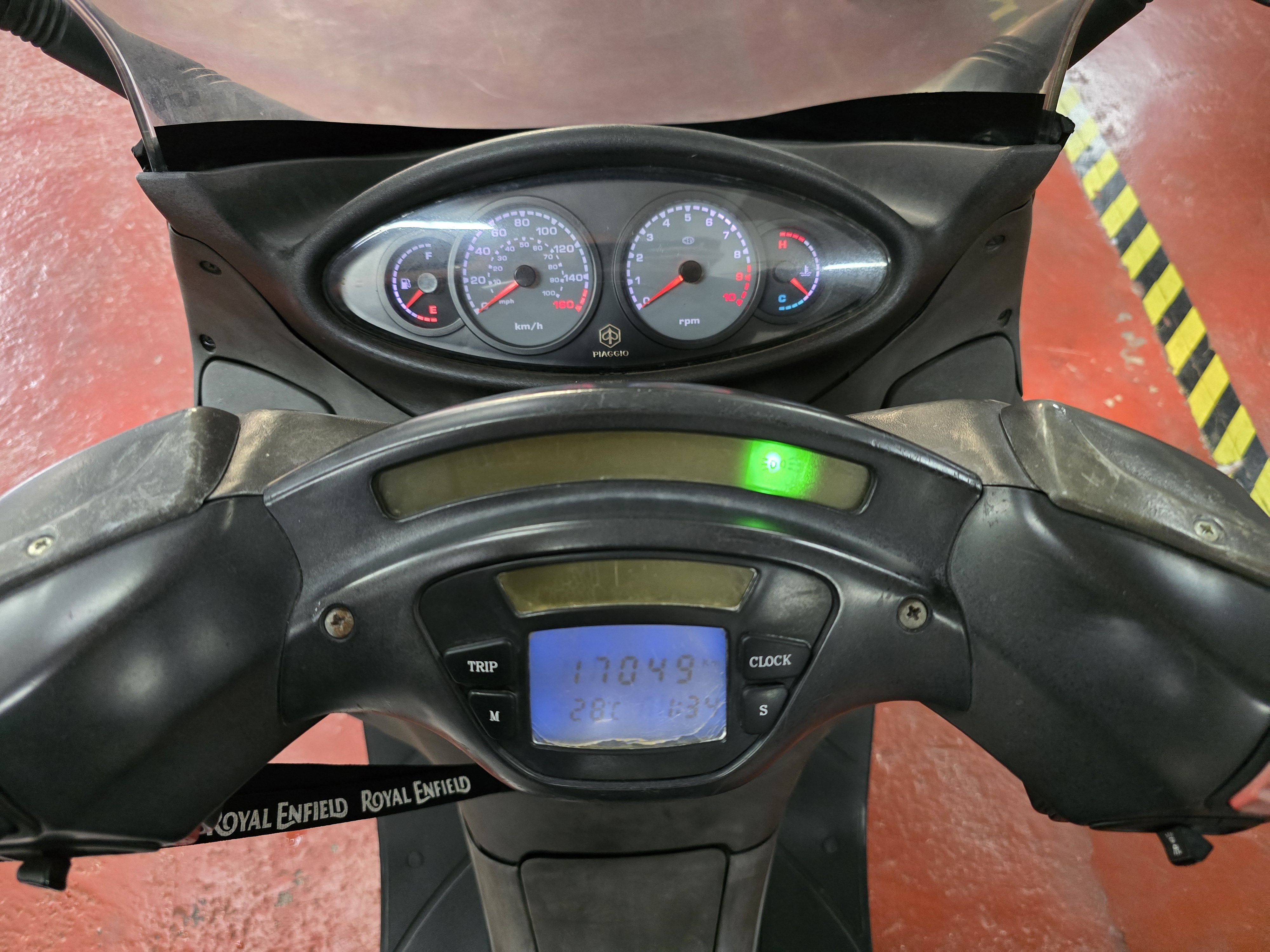 PIAGGIO X9 250 miniatura 9