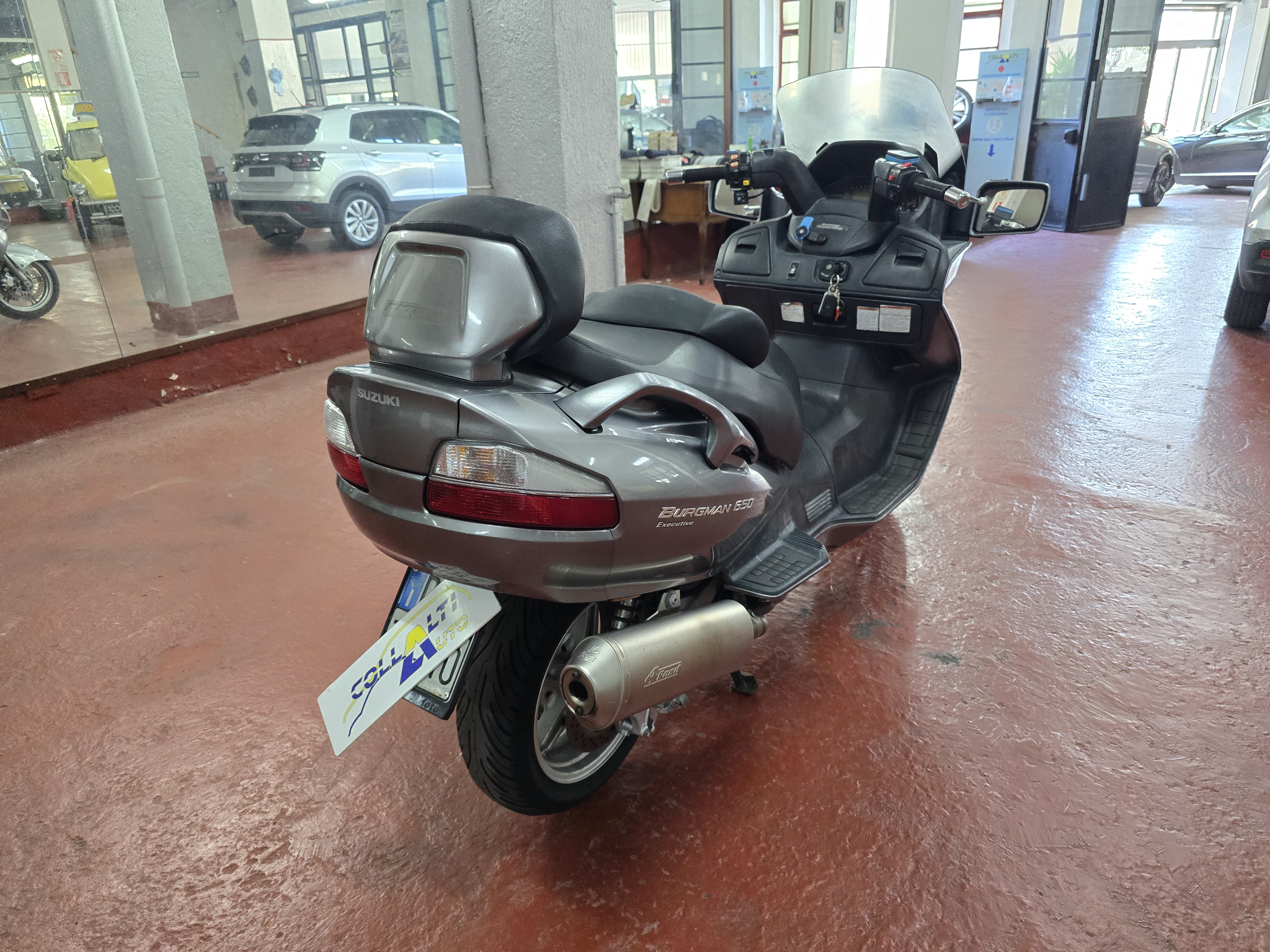 SUZUKI Burgman 650 Executive Abs - Foto 4