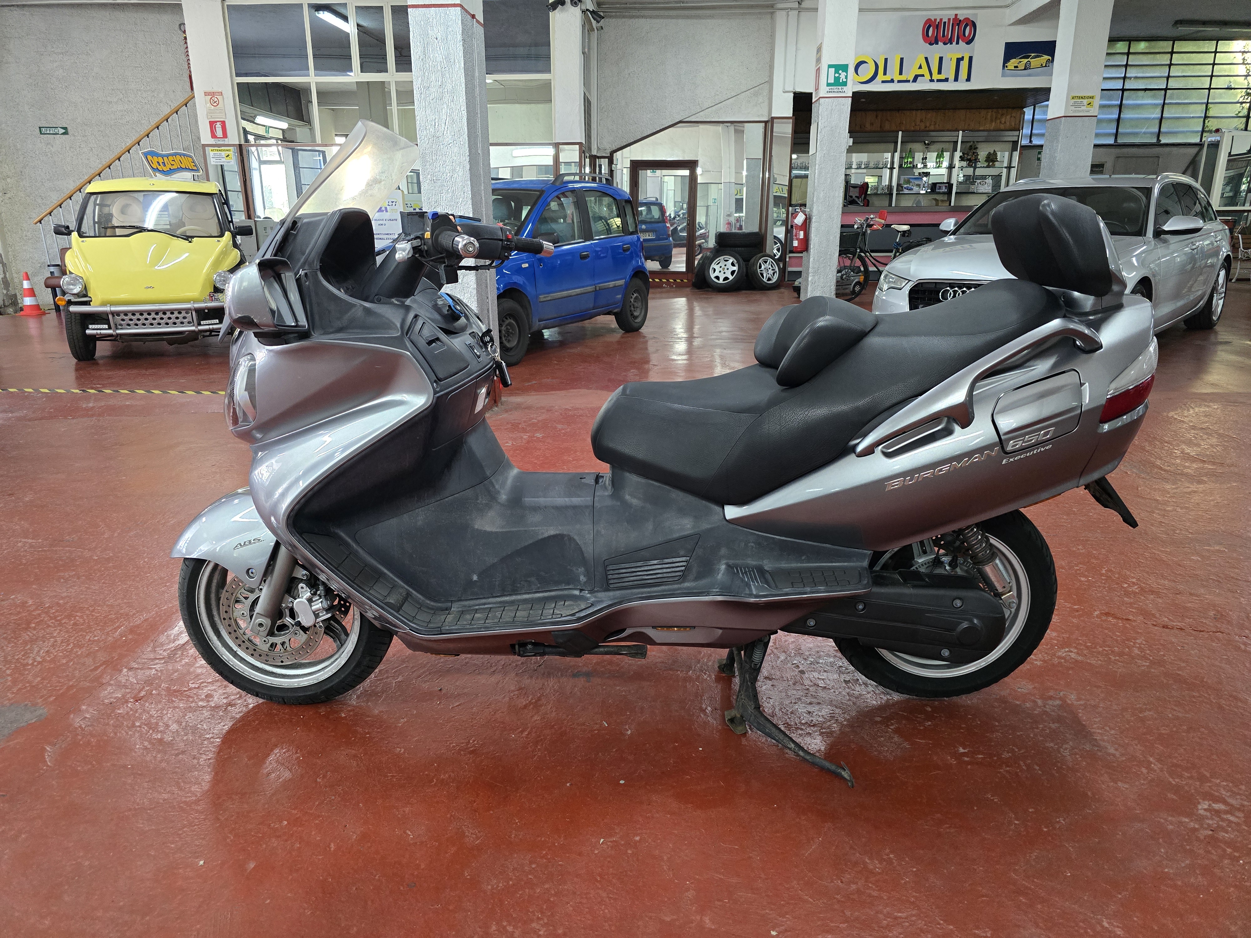 SUZUKI Burgman 650 Executive Abs - Foto 5