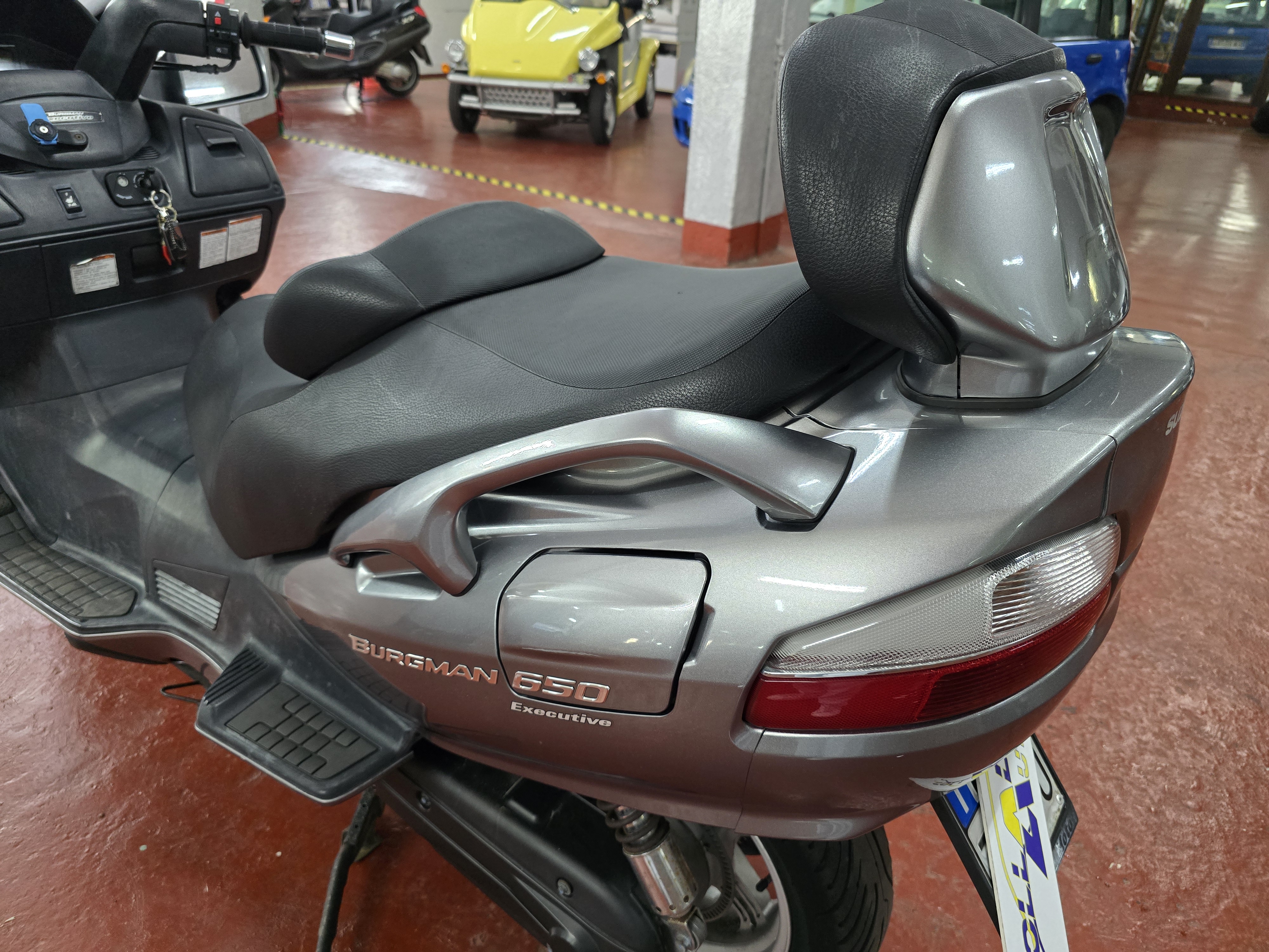 SUZUKI Burgman 650 Executive Abs miniatura 8
