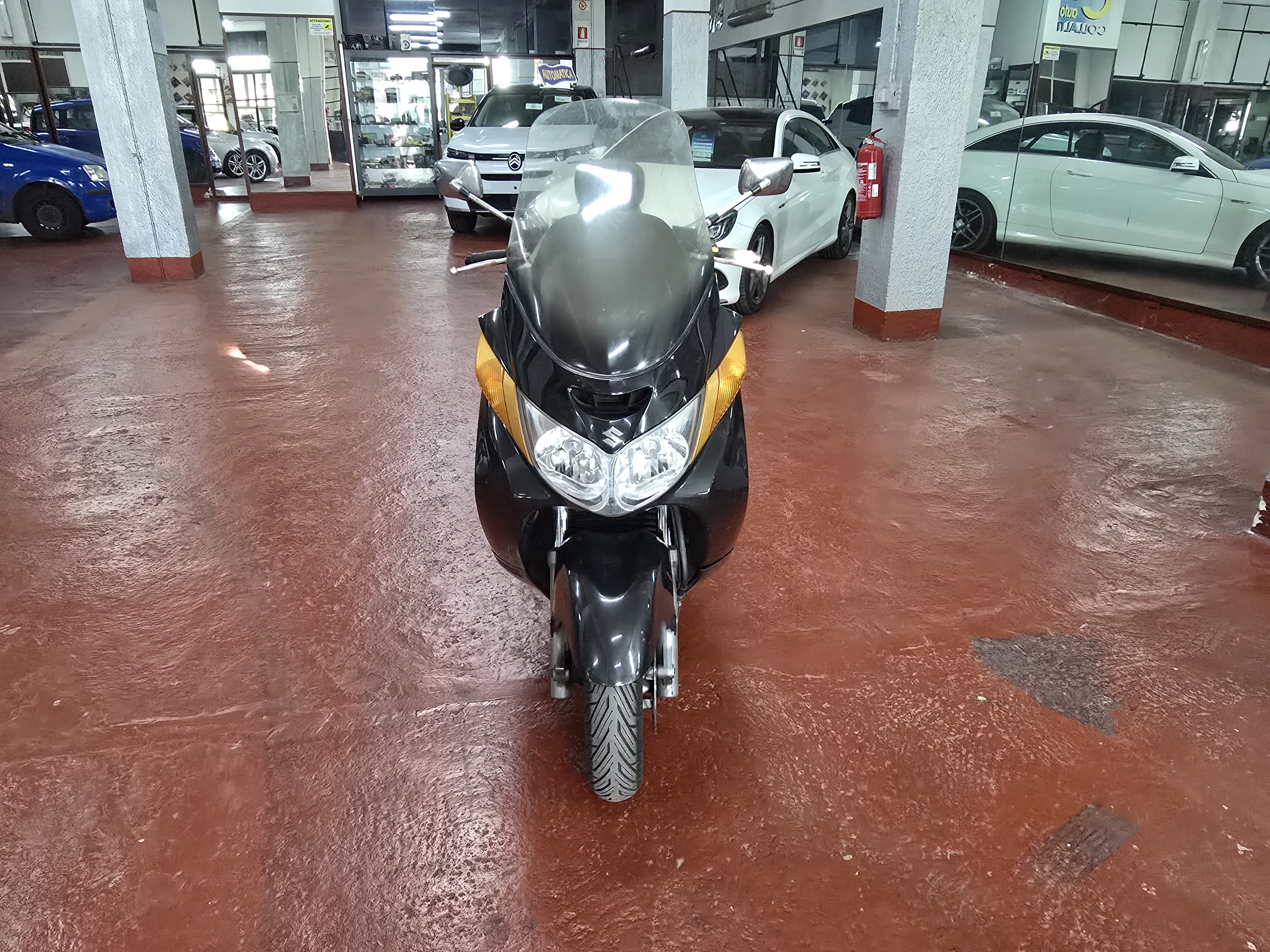 SUZUKI Burgman AN 400 i.e. - Foto 3