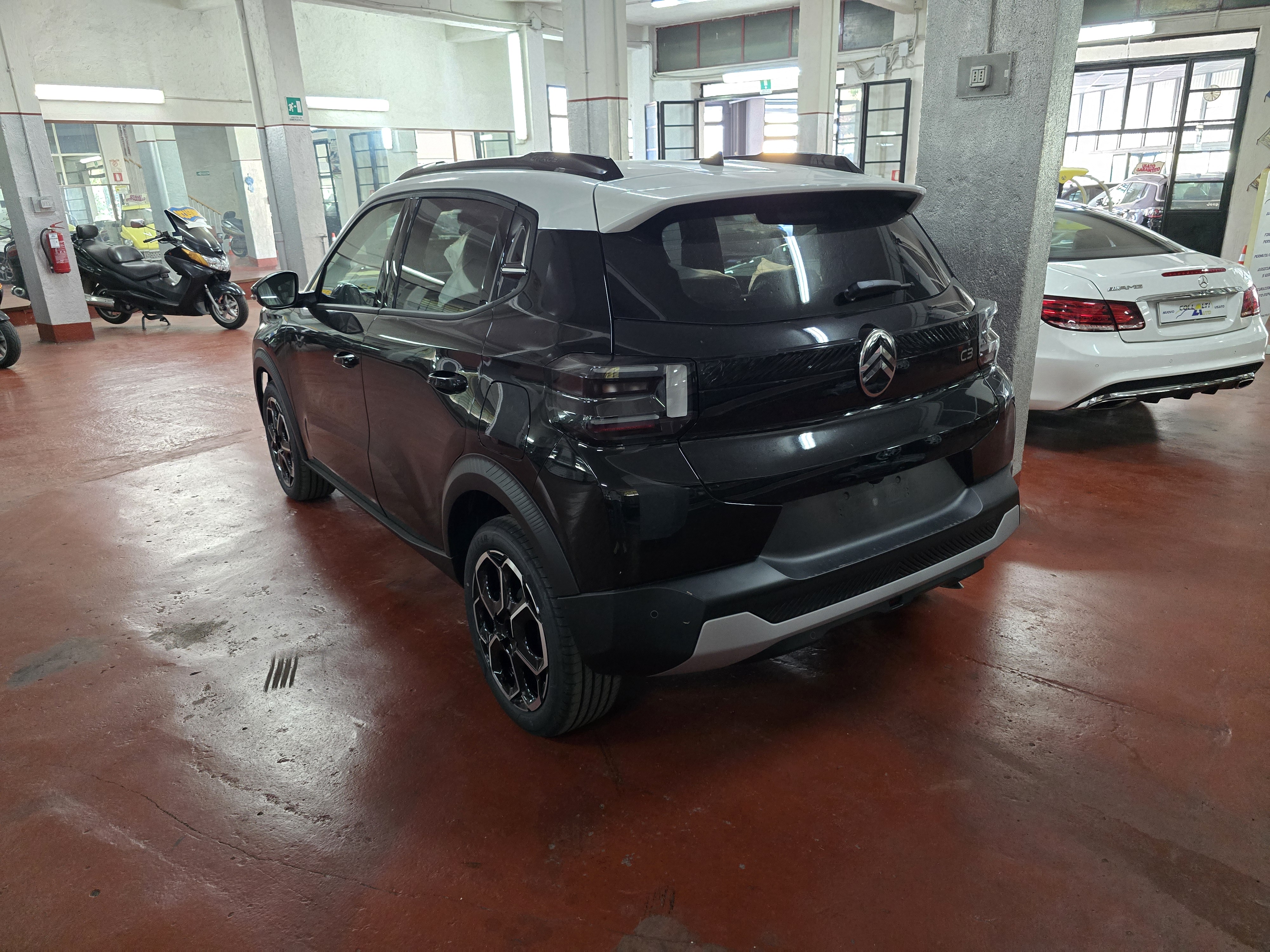 CITROEN C3 1.2 PureTech Turbo MAX 100cv S&S miniatura 2