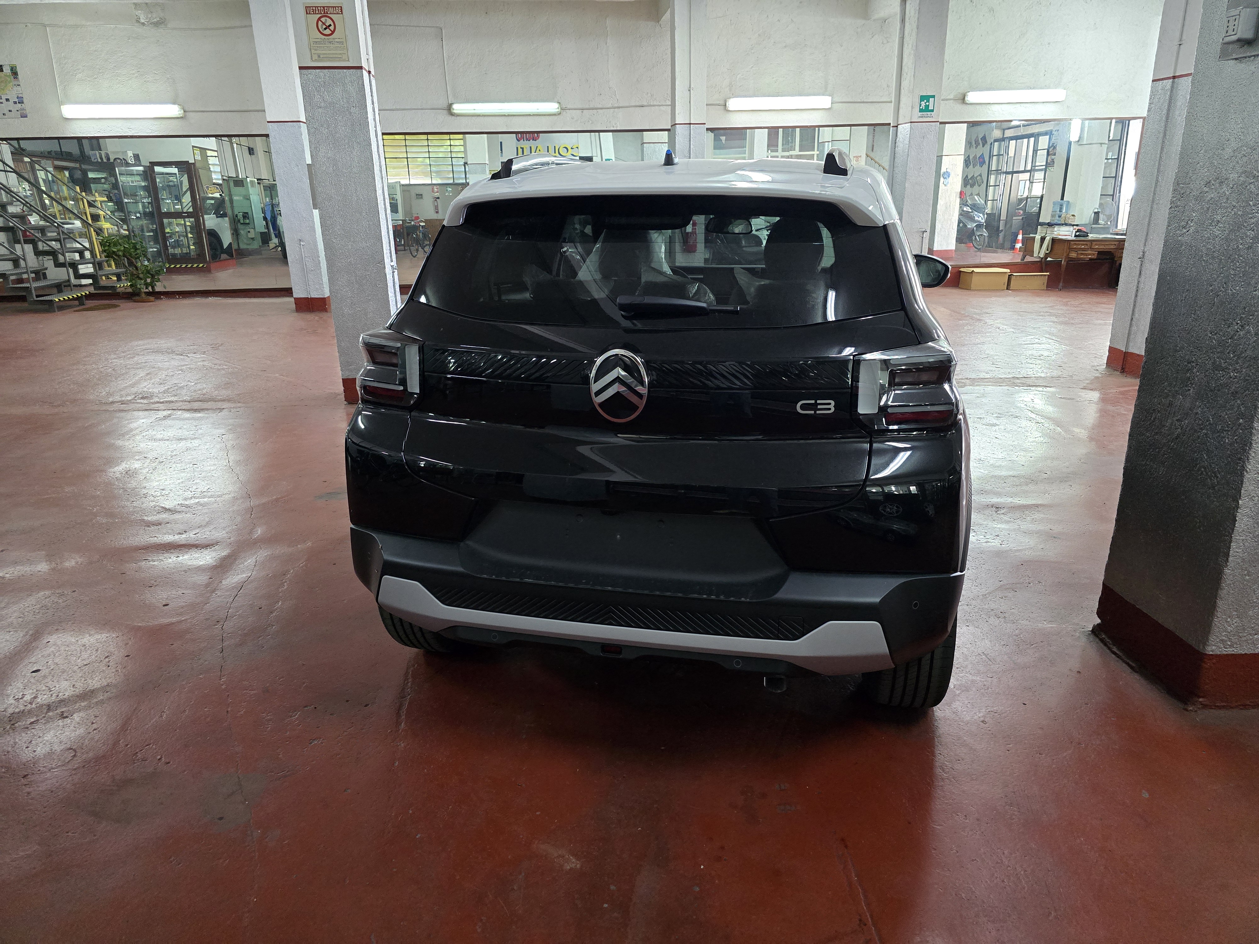 CITROEN C3 1.2 PureTech Turbo MAX 100cv S&S miniatura 4