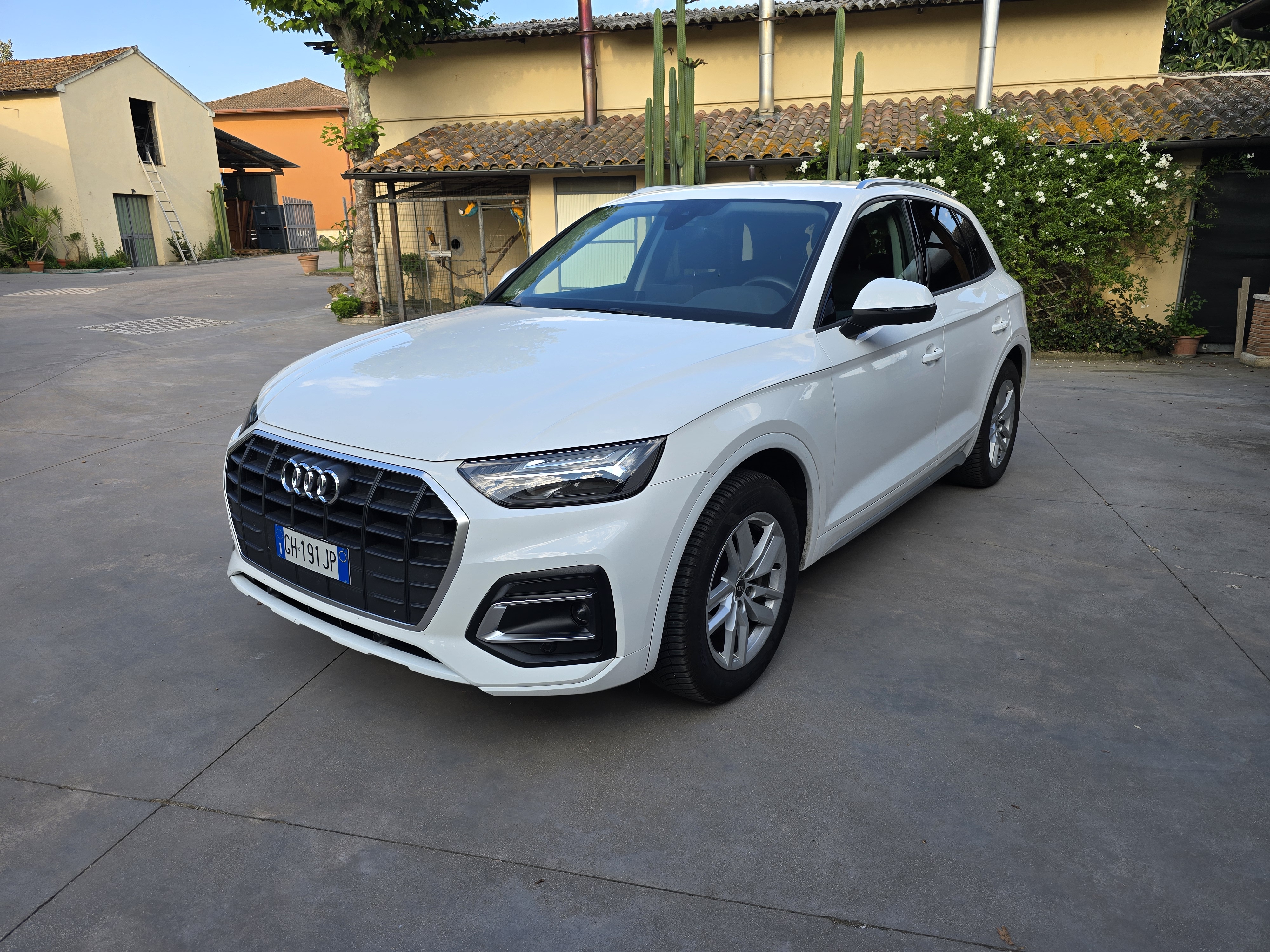 AUDI Q5 35 2.0 TDI MHEV 12V Business S tronic