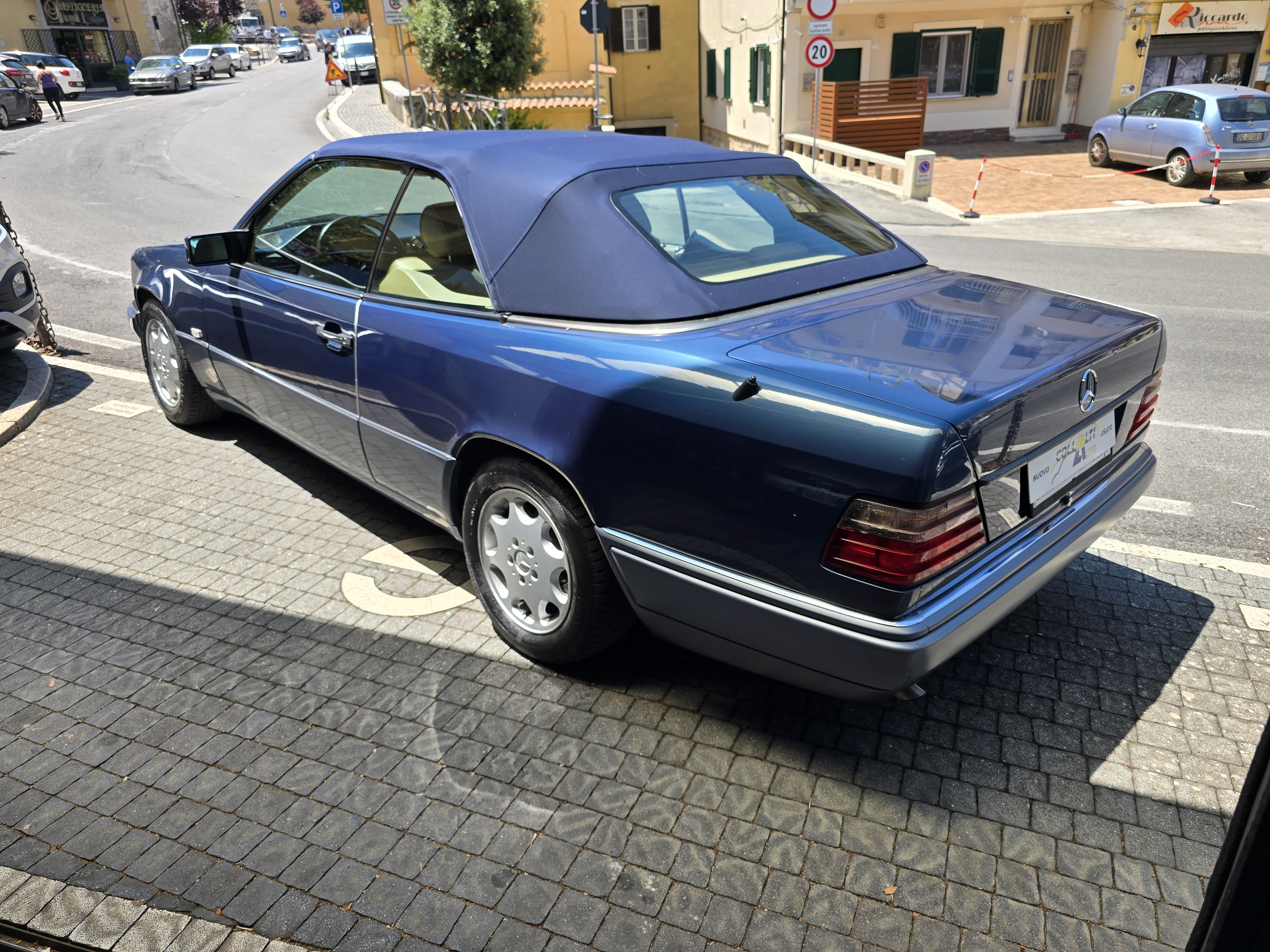 MERCEDES E 200 cabrio - Foto 2