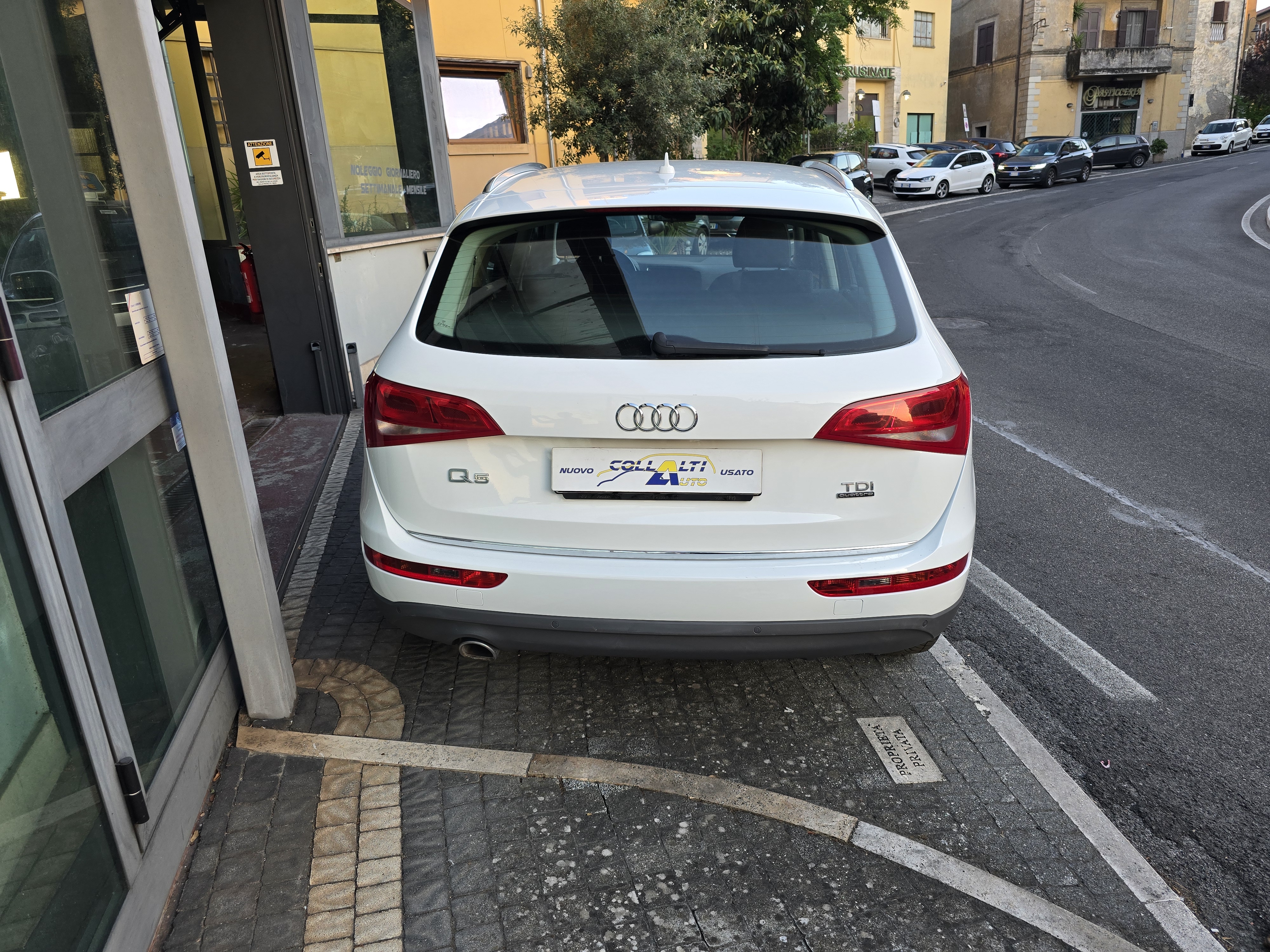 AUDI Q5 2.0 TDI 163cv clean diesel quattro S tronic Business miniatura 4