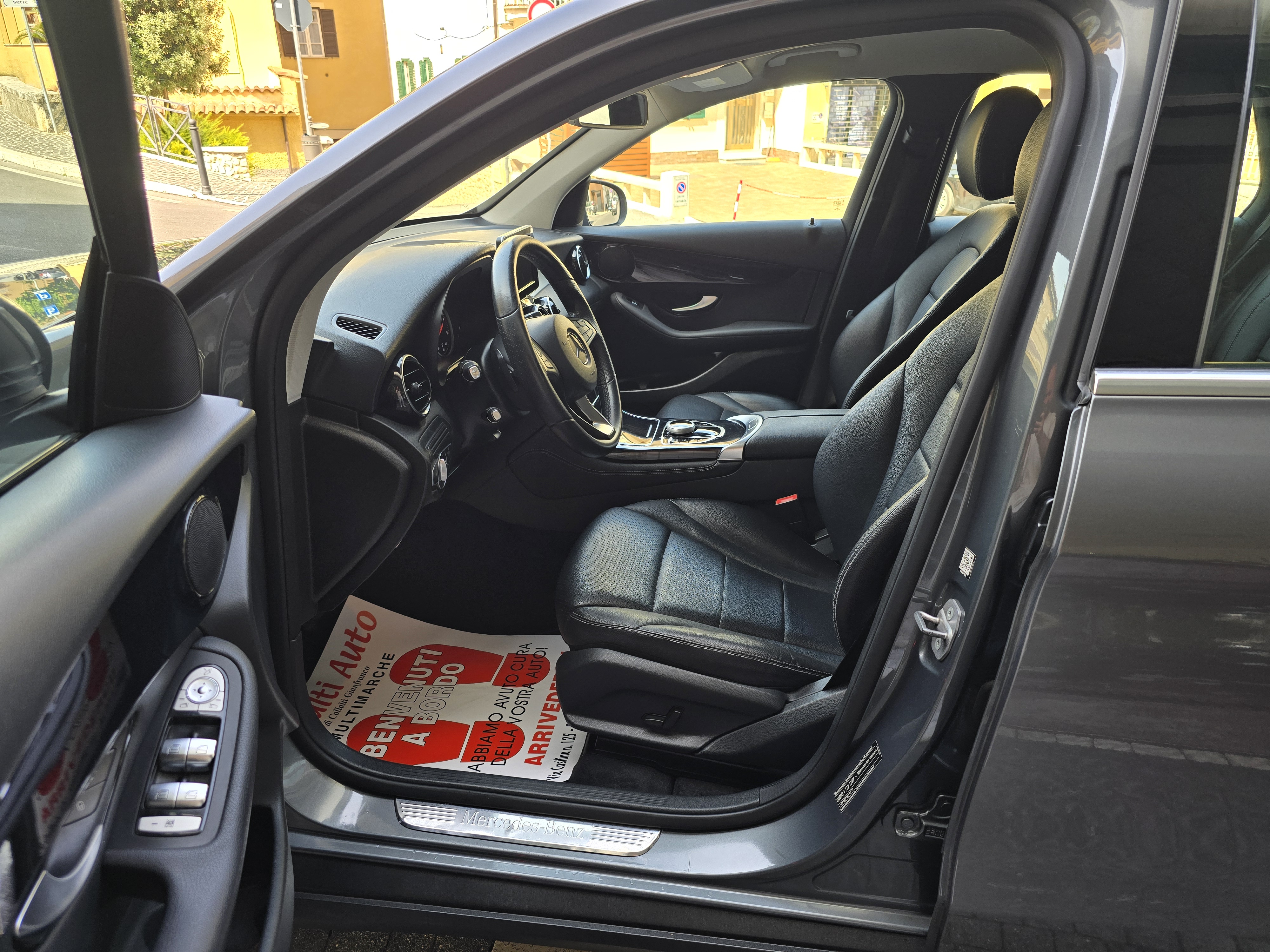 MERCEDES-BENZ GLC 220d Sport 4matic - Foto 6