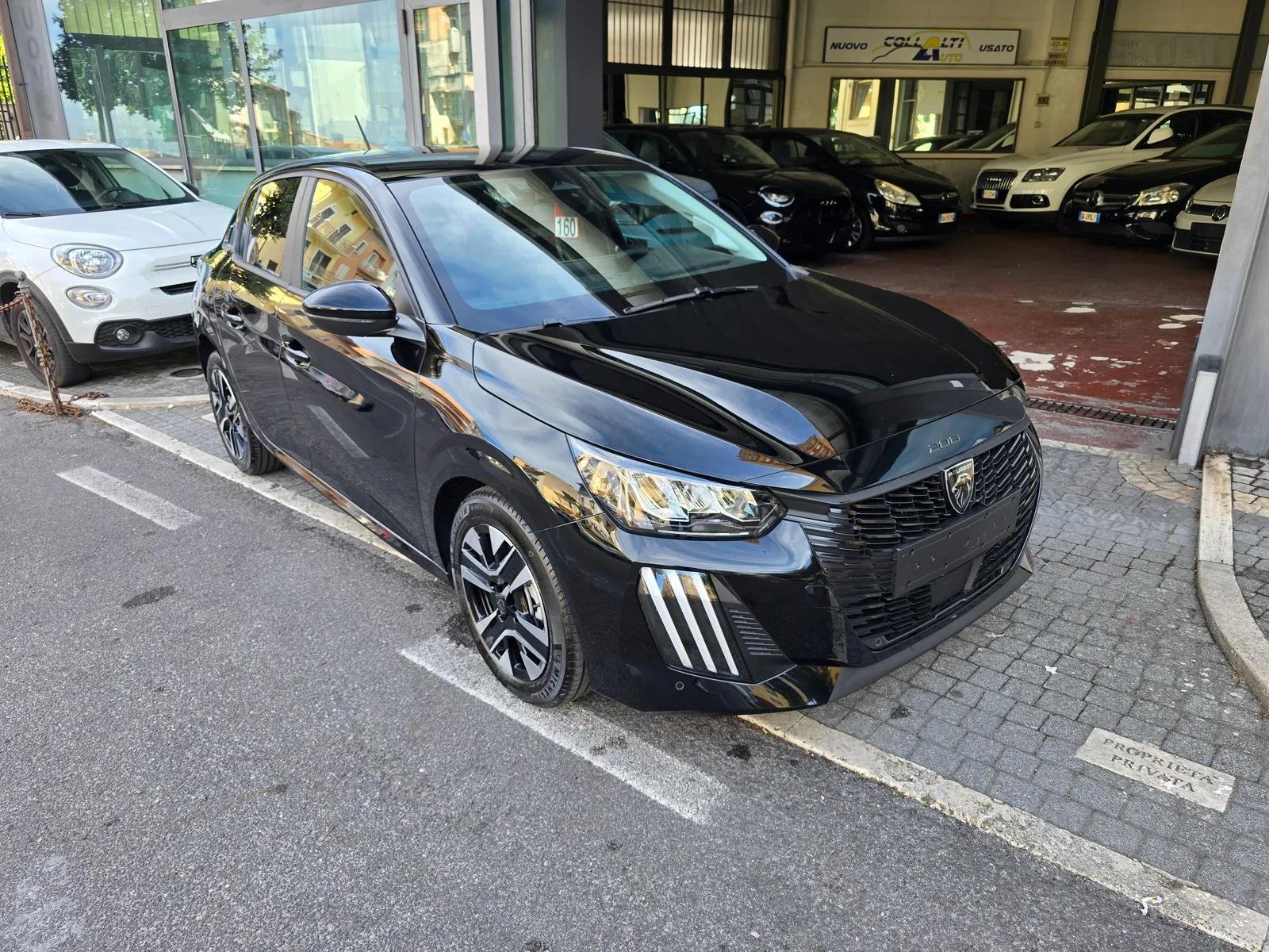 PEUGEOT 208 5p. Edition Turbo Benzina 100cv 2026 - Nuova in vendita a Ferentino