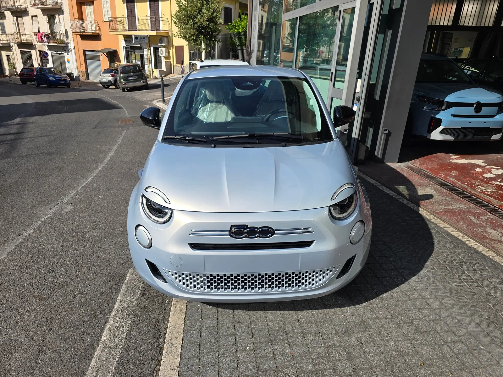 FIAT 500 1.0 Hybrid 65cv ICON miniatura 3