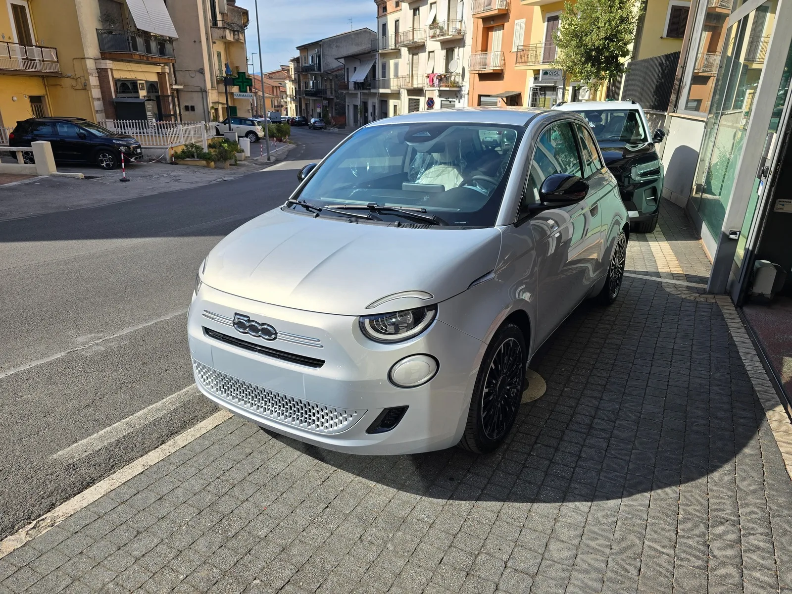 FIAT 500 1.0 Hybrid 65cv ICON miniatura 9