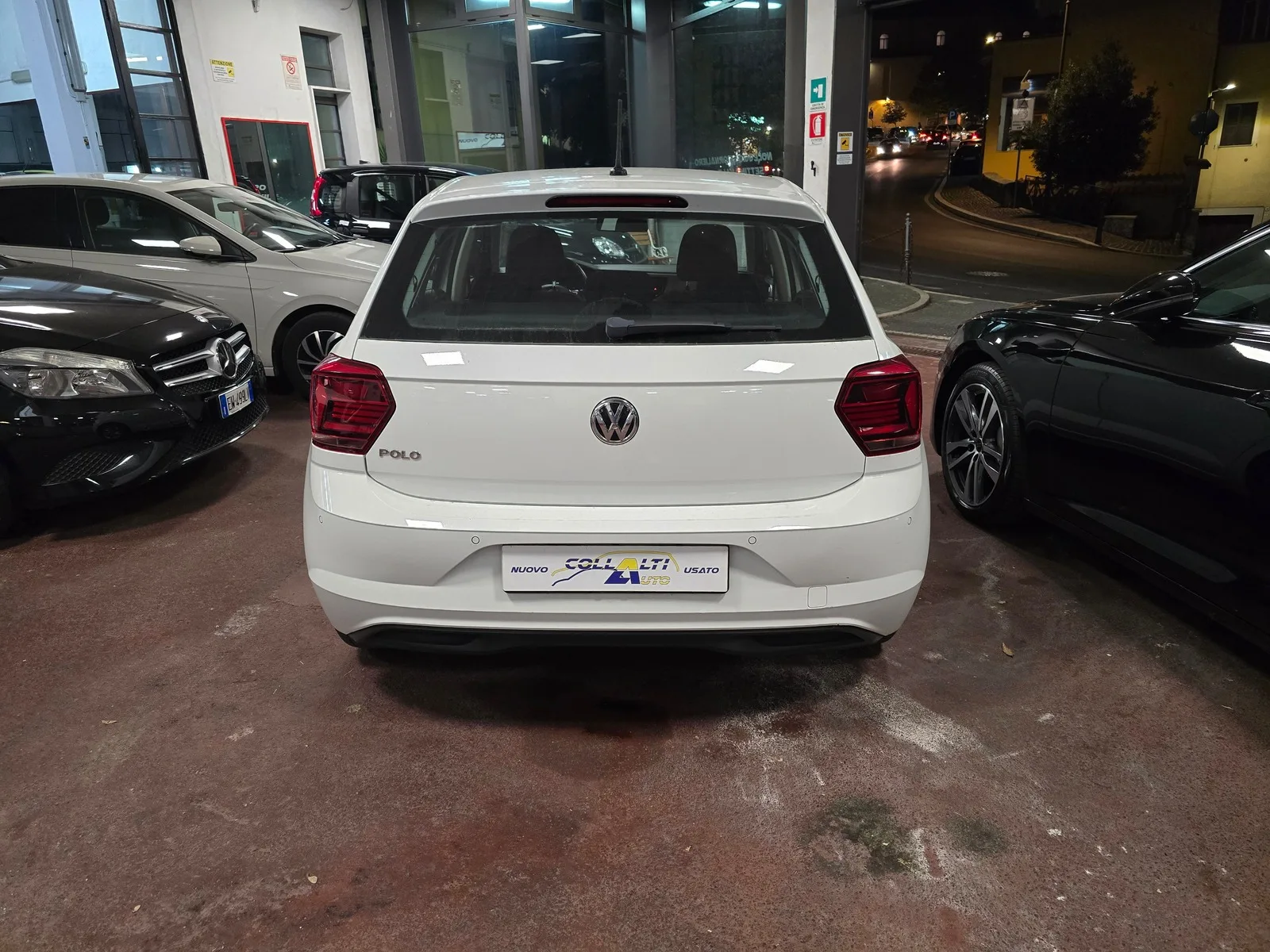 VOLKSWAGEN Polo 1.6 TDI 5p. Comfortline BlueMotion Technology miniatura 4